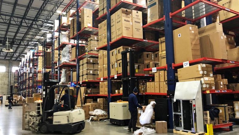 Estoques empresariais nos EUA aumentam de forma sólida em setembro