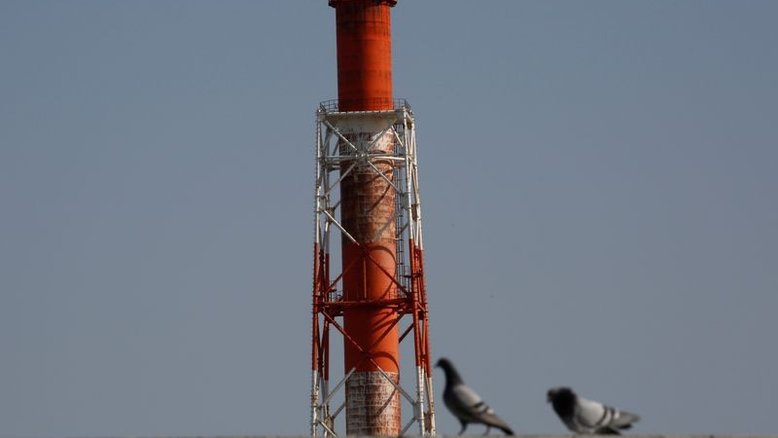 Premiê do Japão confirma que reservas de petróleo podem ser liberadas para conter alta dos preços