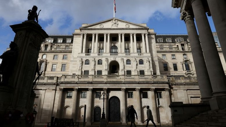 Presidente do BC britânico diz que pode reduzir ainda mais o uso de orientação da política monetária