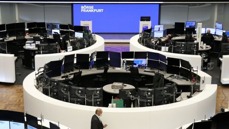Ações europeias recuam por preocupações de investidores com Ômicron