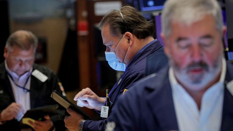 Wall Street fecha em alta com redução de preocupações com vírus