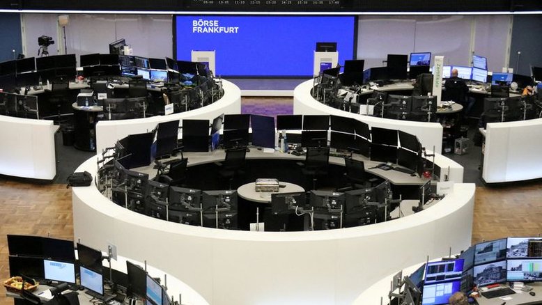 Temores sobre Ômicron derrubam ações europeias após reuniões de BCs