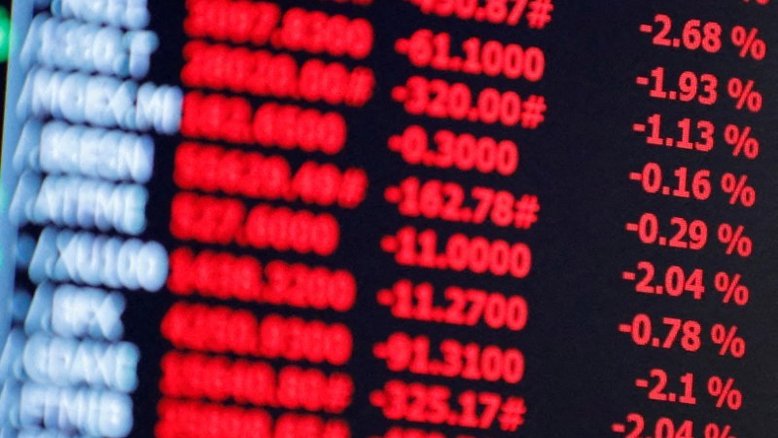 Dow Jones e S&P fecham em níveis recordes; preocupações com Ômicron cedem