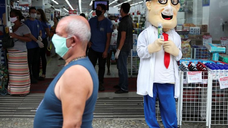 Pague Menos compra Extrafarma por R$700 milhões