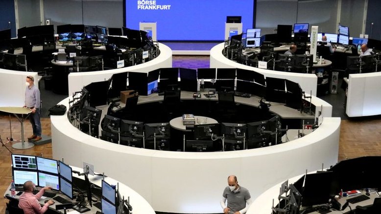Ações europeias ficam estáveis com queda em bancos ofuscando ganhos em setor de viagens e lazer