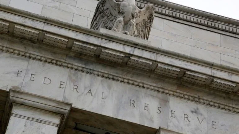 Fed diz que escassez de matérias-primas e problemas de contratação estão atrapalhando recuperação