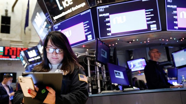 Wall St sobe em início de 2022 positivo
