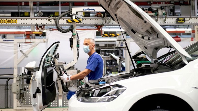Economia da Alemanha cresce 2,7% em 2021 depois de encolher 4,6% em 2020