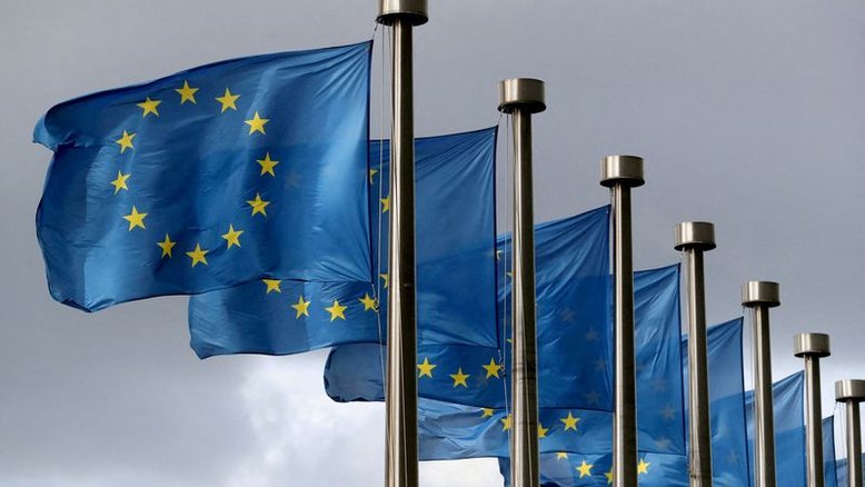 Zona do euro discute como fazer com que governos respeitem regras fiscais da UE