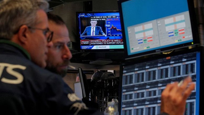 Investidores se preparam para Fed mais "hawkish" após forte alta da inflação