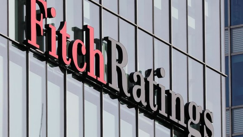 Governos verão maior queda impulsionada pela inflação na dívida em mais de 20 anos, aponta Fitch