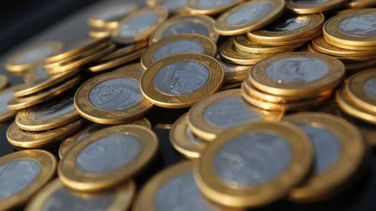 Governo central tem superávit primário recorde de R$76,5 bi em janeiro