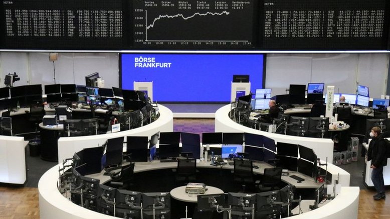 Temores com invasão da Ucrânia levam ações europeias a mínimas em 9 meses