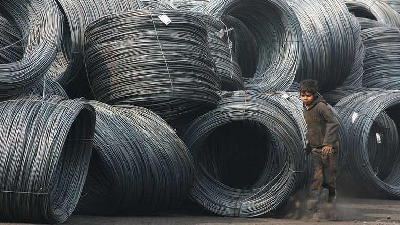 Futuros de minério de ferro revisitam marca de US$135/t por reabertura em Xangai