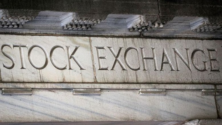 Wall St abre em baixa com Microsoft ofuscando alívio do petróleo