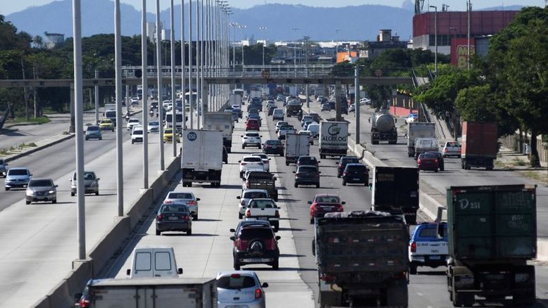 Montadoras perdem produção de 150 mil veículos até fim de maio com falta de peças