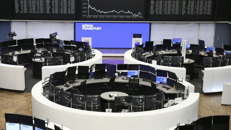 Choque de inflação leva ações europeias a mínimas de 3 meses