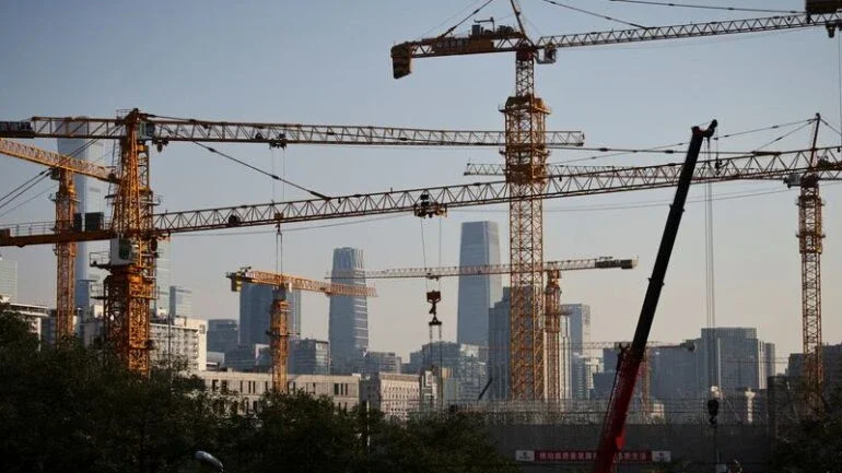 Indústria da China se recupera, mas consumo frágil aponta para recuperação econômica fraca