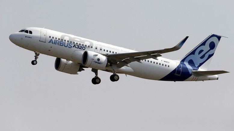 Principais companhias aéreas da China encomendam quase 300 jatos à Airbus