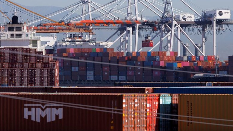 Déficit comercial dos EUA diminui em maio com exportações em máxima recorde