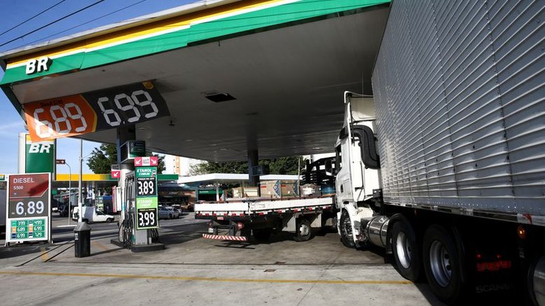 Distribuidoras criticam proposta da ANP para aumento de estoque de diesel