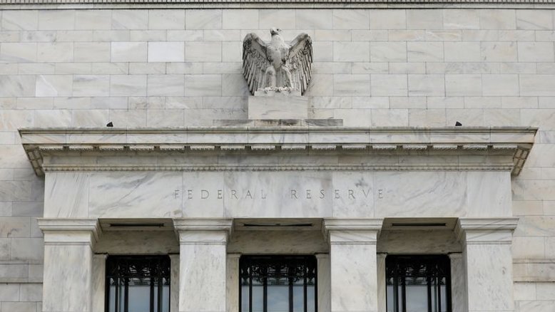 Empresas dos EUA alertam para inflação alta à medida que crescimento desacelera, mostra Livro Bege do Fed