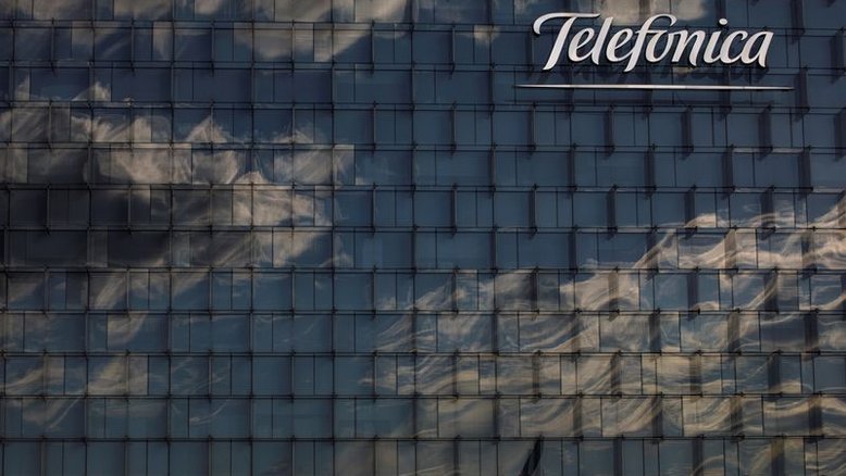 Telefônica Brasil tem queda de 45% no lucro do 2º tri, pressionada por custos