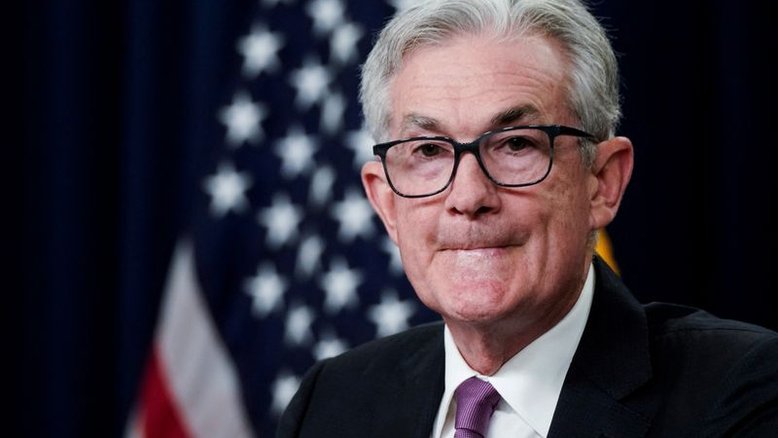 Outra alta de juros "excepcionalmente grande" pode ser necessária na próxima reunião, diz Powell, do Fed