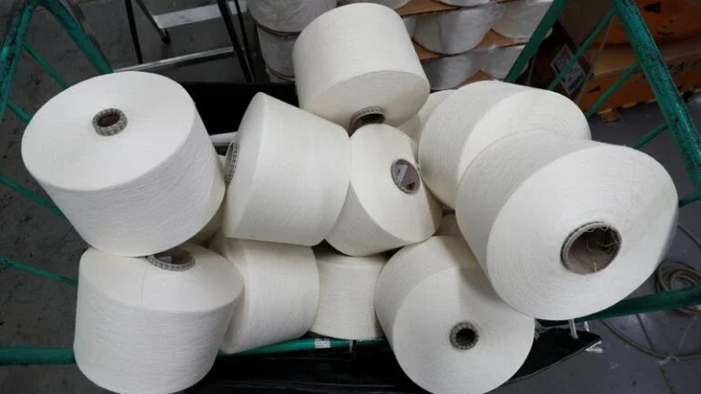 Suzano vê demanda por celulose ainda resiliente após alta de preços
