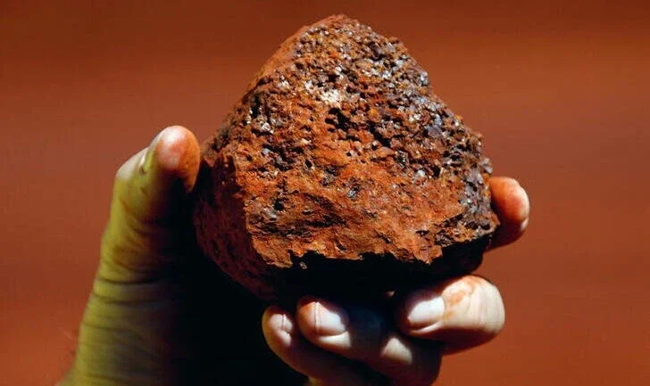 Minério de ferro recua com demanda da China de volta ao foco
