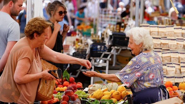Itália vai cortar previsão de crescimento econômico de 2023 para pouco acima de 0,5%--fontes