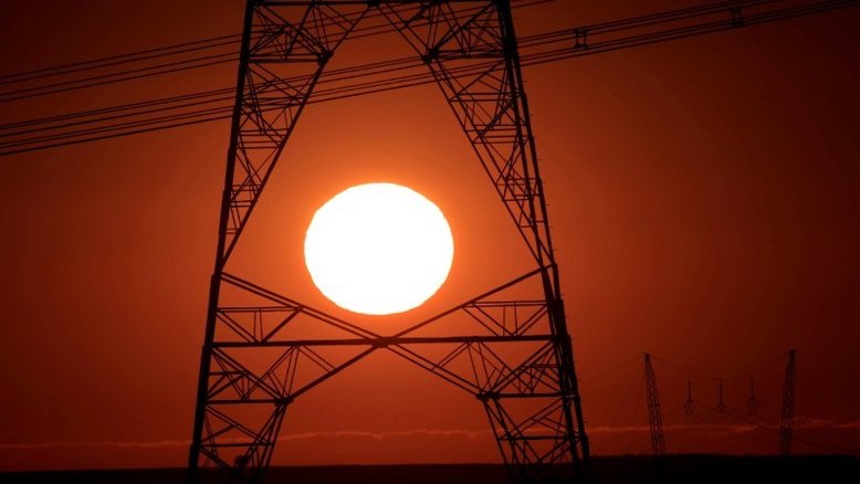 Senado cancela sessão plenária e MP com medidas para setor elétrico perde validade