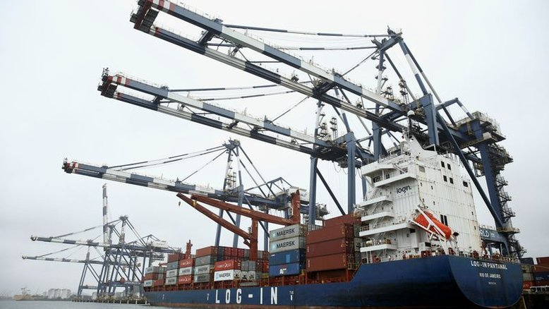 Governo espera fazer leilão de Porto de Santos no final de dezembro
