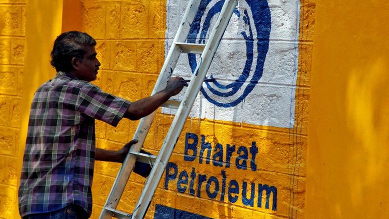 Refinarias da Índia buscam acordos de petróleo antes da proibição da UE ao petróleo russo