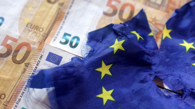 UE revisa previsão de crescimento da zona do euro em 2022 e vê desaceleração maior em 2023