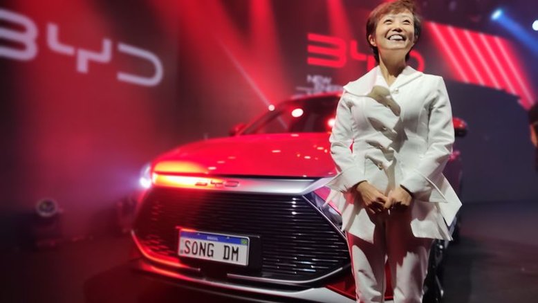 Gigante chinesa BYD reforça aposta no Brasil com carros elétricos