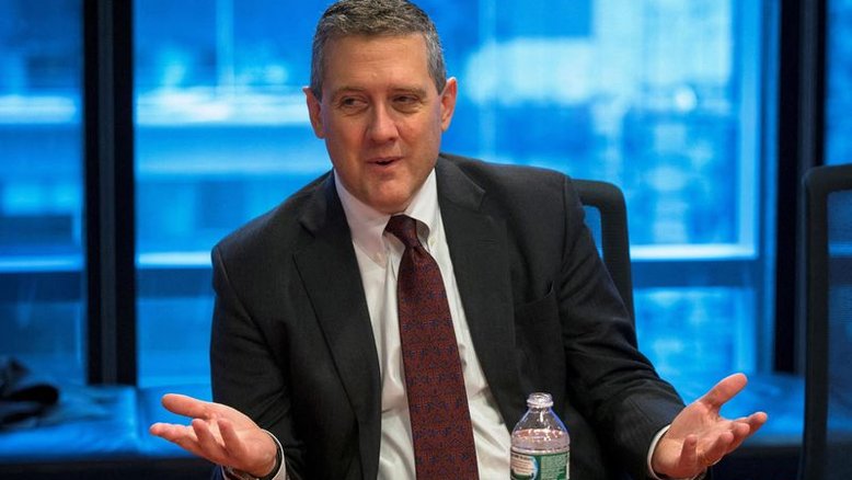 Bullard diz que postura menos agressiva por parte do Fed ainda exigiria novas altas de juros