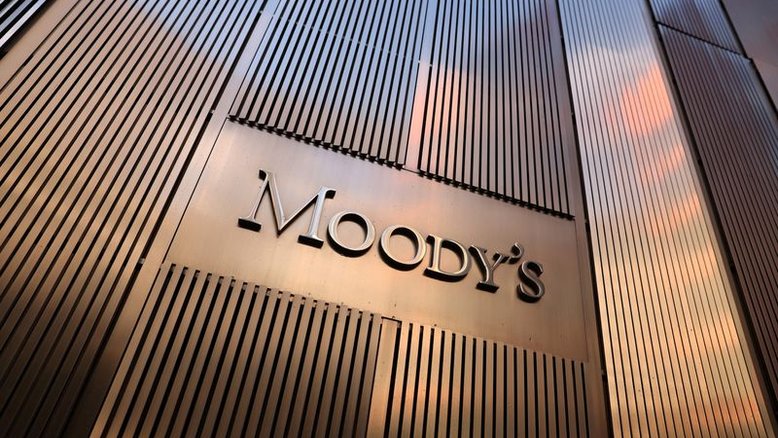 Moody's vai fechar consultoria na China e corta pessoal, dizem fontes
