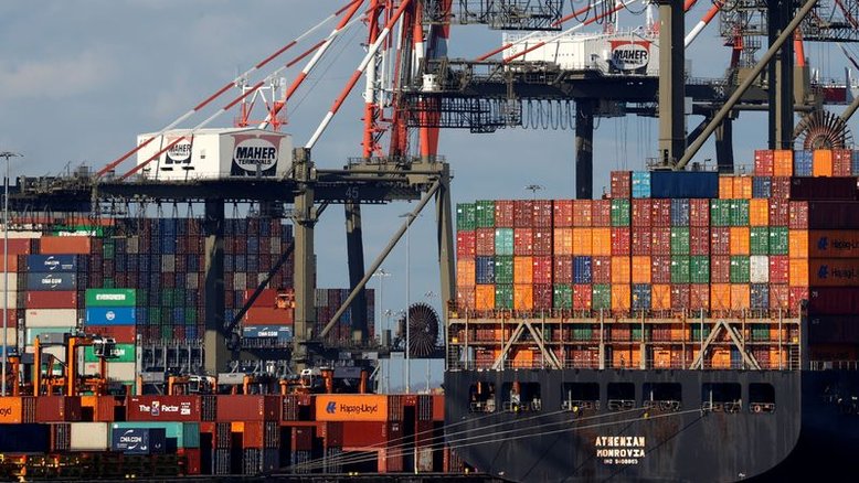Encomendas de bens de capital nos EUA se recuperam com força em outubro