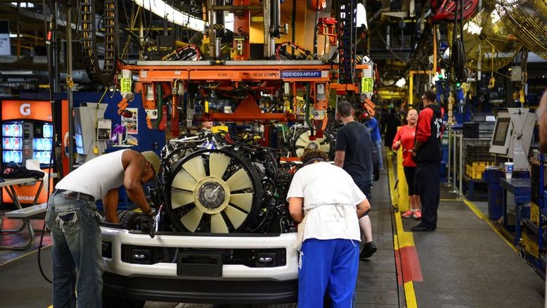 Atividade empresarial dos EUA enfraquece mais em novembro, mostra PMI