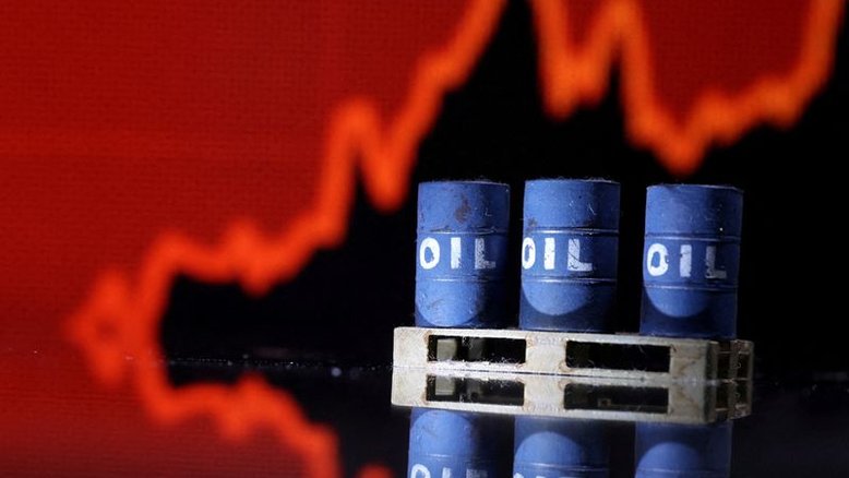 Preços do petróleo caem mais de 3% após alta de estoques nos EUA