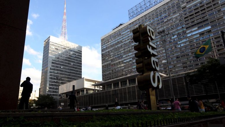Banco Safra compra conglomerado financeiro Alfa por R$1 bi
