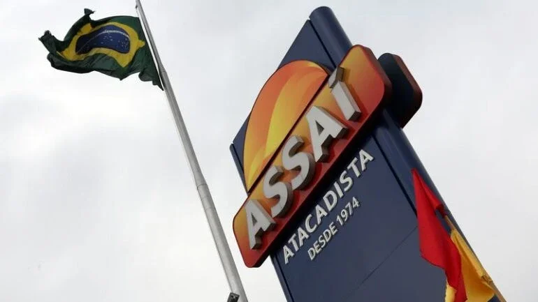 Casino vende 10,4% do Assaí a R$19 por ação e capta R$2,7 bi