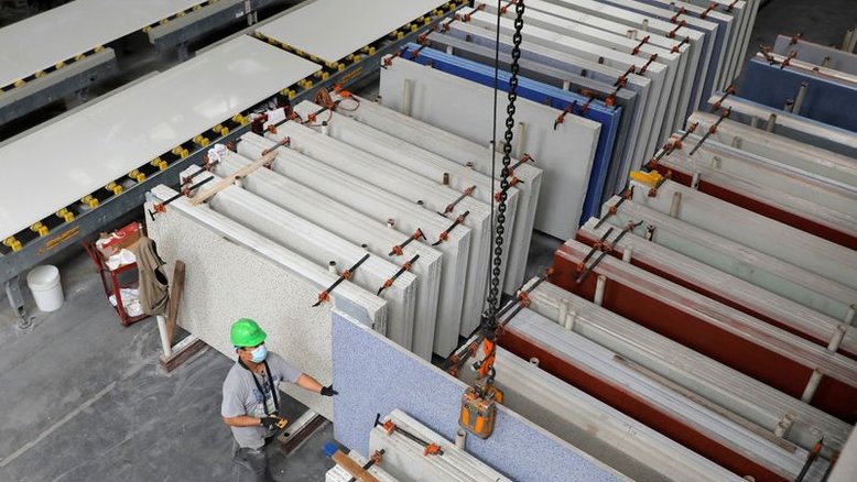 Encomendas à indústria nos EUA superam expectativas em outubro