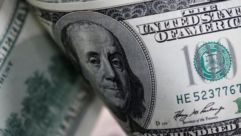 Dólar avança ante real após mudança na Lei das Estatais
