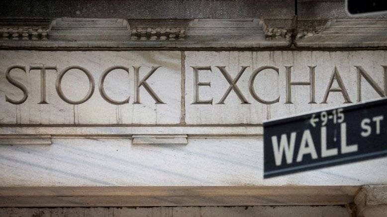 Wall St amplia perdas à medida que temores de recessão pesam