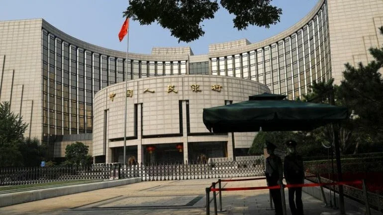 China mantém taxas de empréstimo de referência pelo 4º mês consecutivo