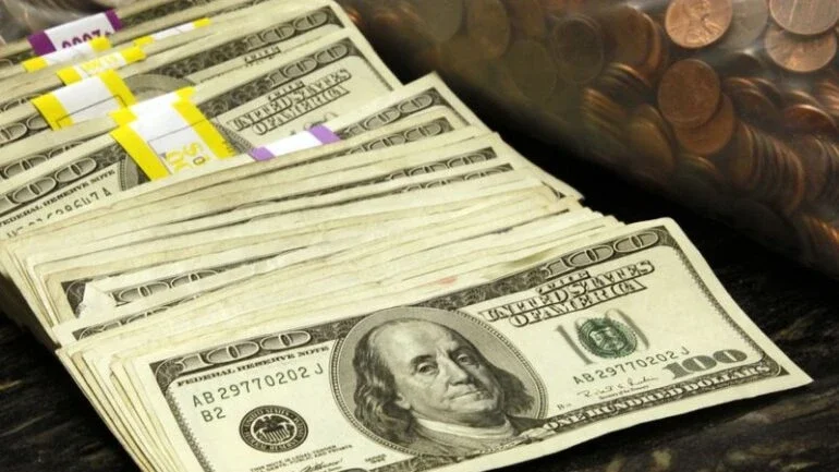 Brasil perdeu US$2,9 bi pelo câmbio contratado na semana passada, diz BC