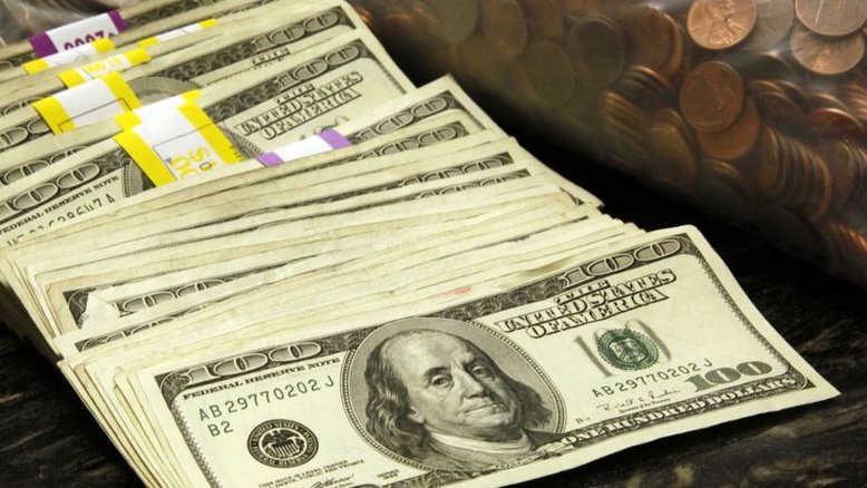 Brasil perdeu US$2,9 bi pelo câmbio contratado na semana passada, diz BC