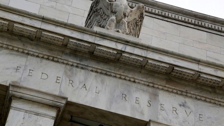 Fed eleva juro e sinaliza batalha agressiva contra inflação